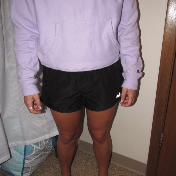 New Balance Shorts - Picture 1 of 4